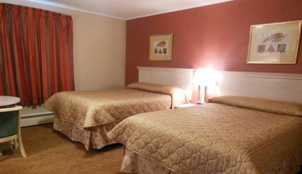 Wilbraham Inn Ludlow エクステリア 写真