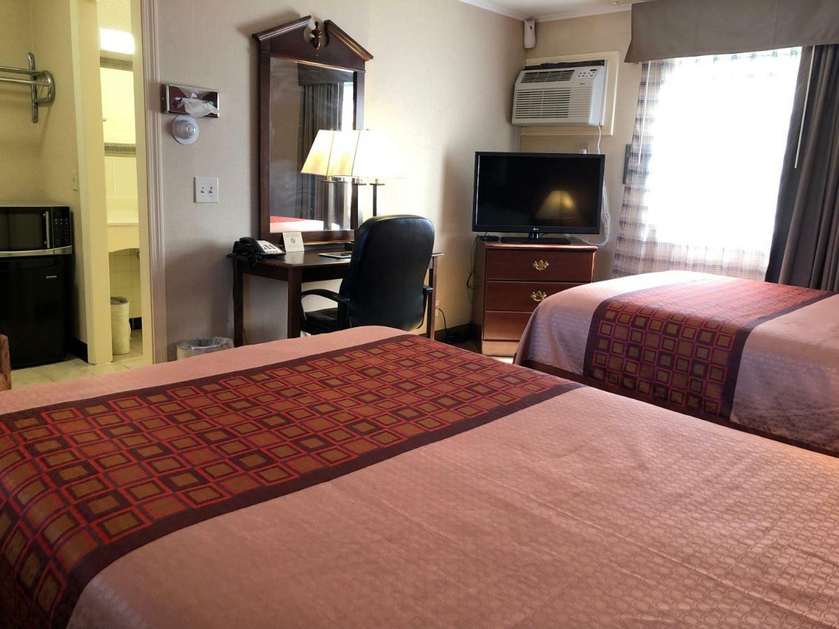 Wilbraham Inn Ludlow エクステリア 写真
