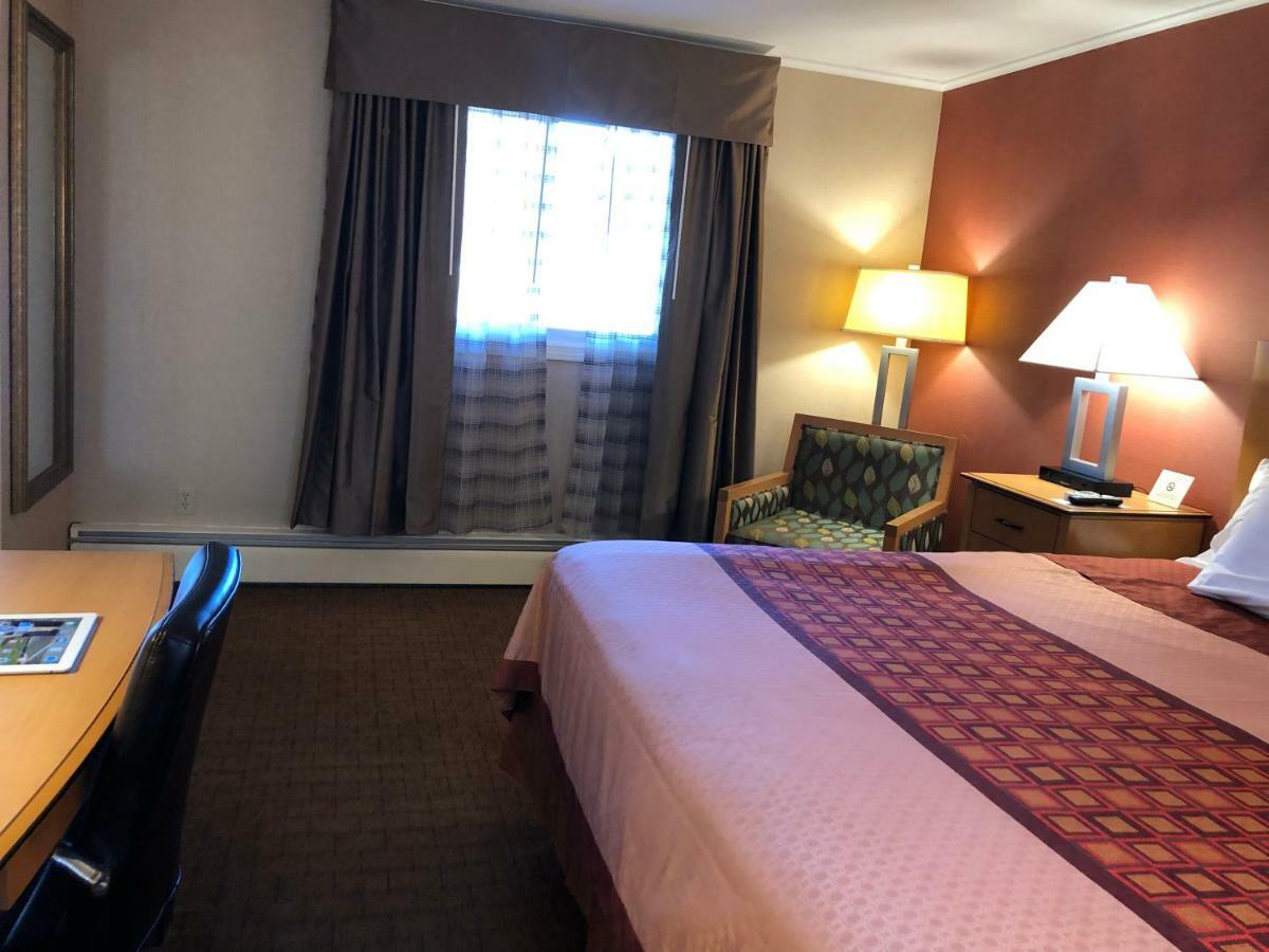 Wilbraham Inn Ludlow エクステリア 写真